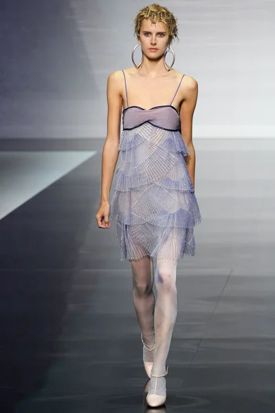 Look 80